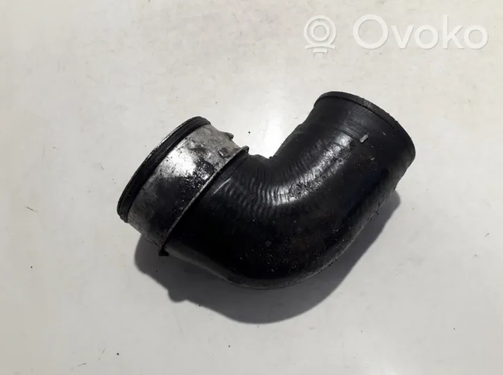 Audi A4 S4 B5 8D Manguera/tubo del intercooler 8d0145834p