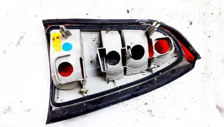 Opel Vectra B Lampa tylna 09153153