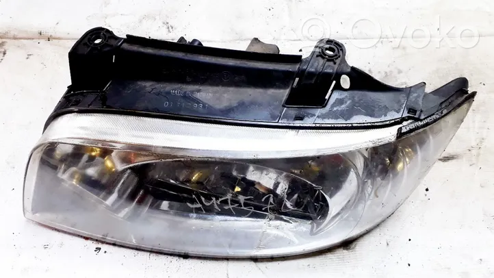 Hyundai Matrix Lampa przednia 082211127L