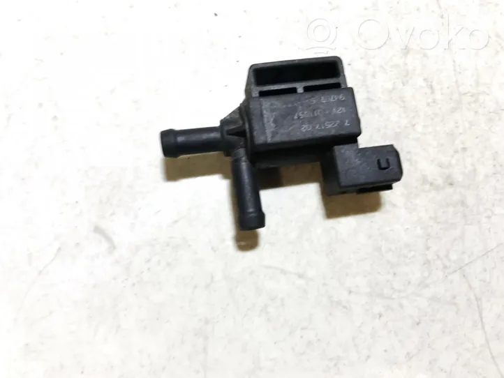 Volvo S60 Solenoidinis vožtuvas 72251702