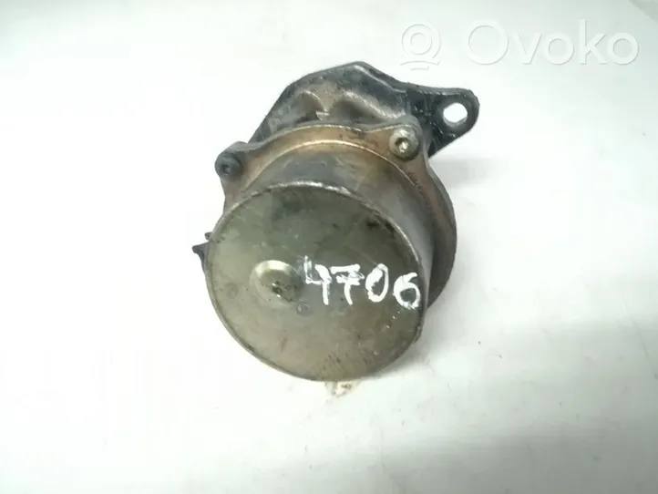 Volvo S40, V40 Pompa podciśnienia 