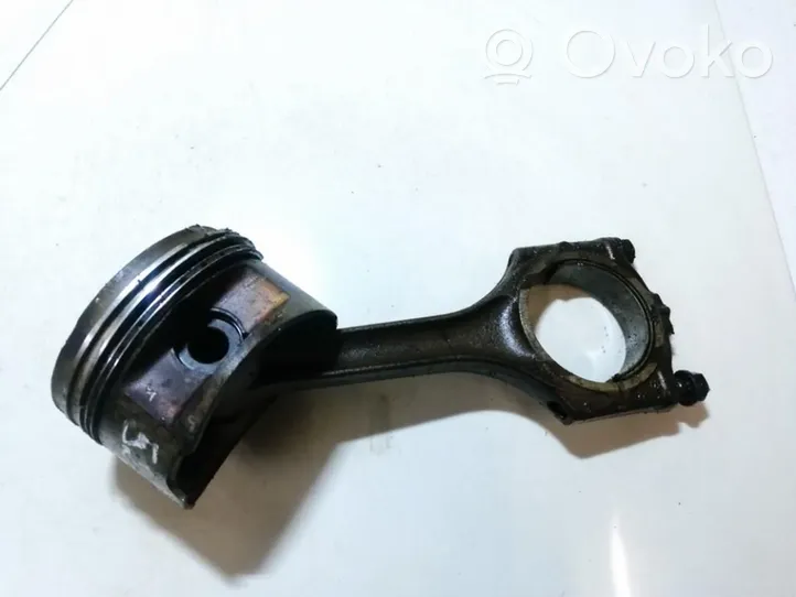 Audi A8 S8 D2 4D Piston avec bielle 