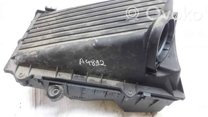 Volkswagen Bora Scatola del filtro dell’aria 1J0129607AE