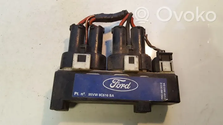 Ford Galaxy Relè della ventola di raffreddamento 95vw8c616ba