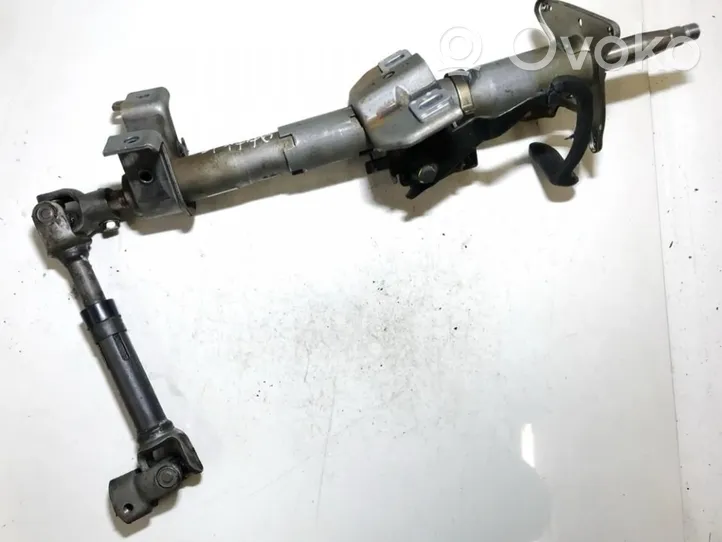 Hyundai Elantra Steering wheel axle 