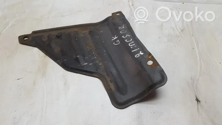 Mitsubishi Carisma Other exterior part mr911064