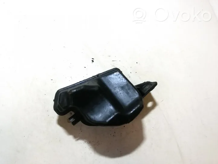 Volvo V50 Vacuum air tank 