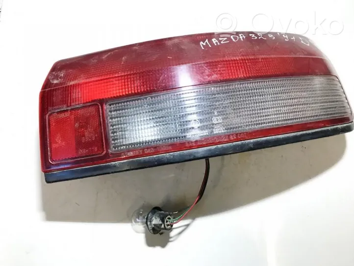 Mazda 323 Lampa tylna 