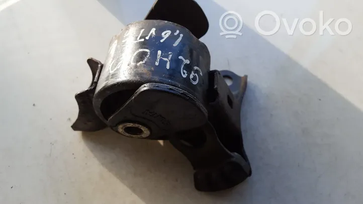 Honda Civic Engine mount bracket 