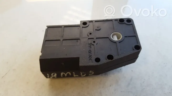 Mitsubishi Pajero Pinin Motor/activador trampilla de calefacción 5027522900