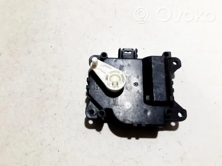 Mitsubishi Colt Moteur / actionneur de volet de climatisation cz1138002830