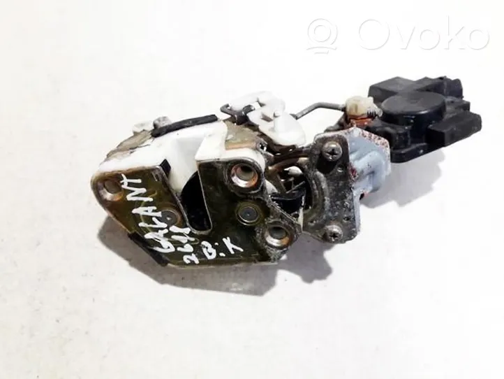 Mitsubishi Galant Rear door lock 1015280070