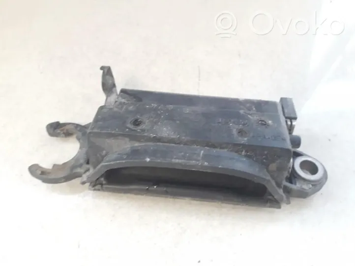 Audi A4 S4 B5 8D Maniglia esterna per portiera anteriore 4A0837205