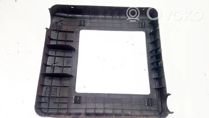 KIA Carnival Engine cover (trim) 281924X33