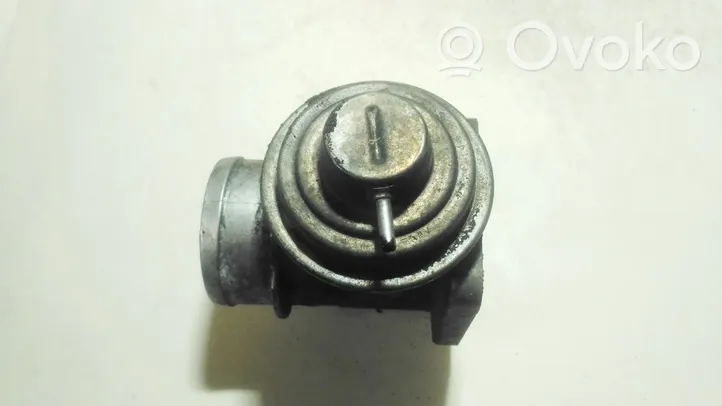 Opel Omega B1 EGR valve 11712246145