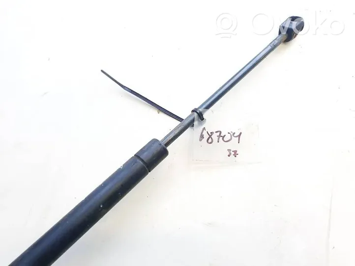 Toyota Avensis Verso Tailgate/trunk strut/damper 23145