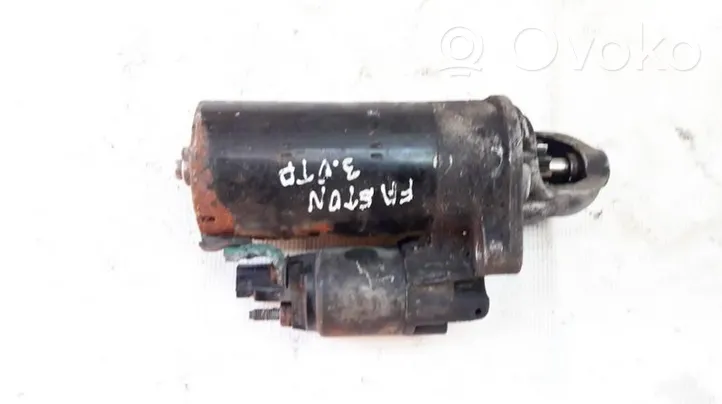 Volkswagen Phaeton Starter motor 0001109258