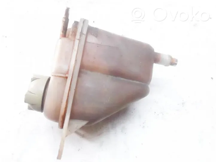 Audi 100 200 5000 C3 Vase d'expansion / réservoir de liquide de refroidissement 8A0121407A