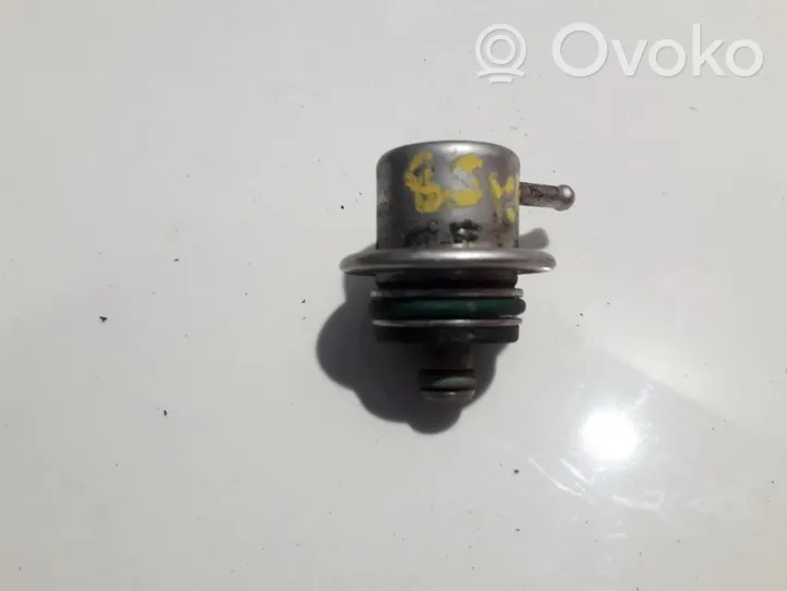 Volkswagen Polo III 6N 6N2 6NF Kraftstoffdrucksensor 037133035C