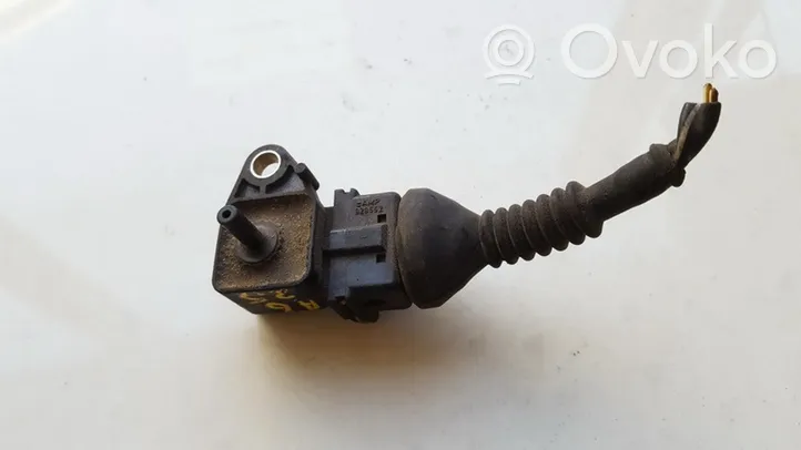 Audi A6 S6 C4 4A Air pressure sensor 046130385A