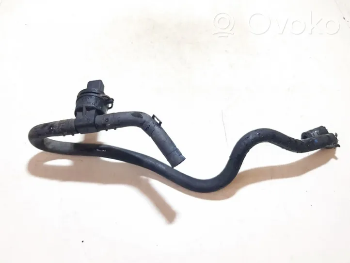 Volkswagen Golf V Capteur de pression de carburant 038905081B