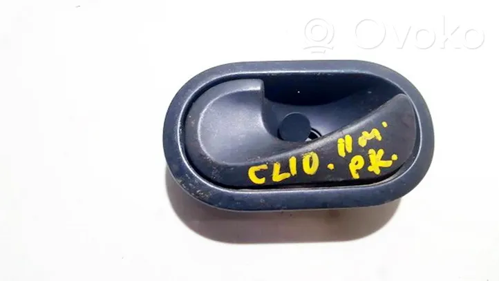 Renault Clio III Front door interior handle 8200028487