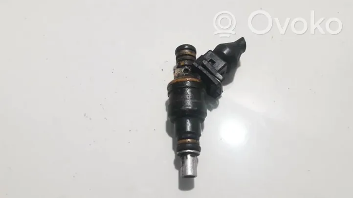 Saab 9000 CS Injecteur de carburant 0280150711