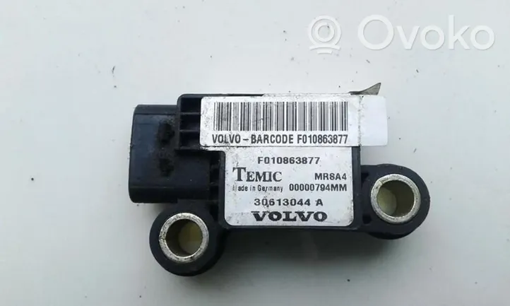 Volvo S40, V40 Czujnik uderzenia Airbag 30613044A