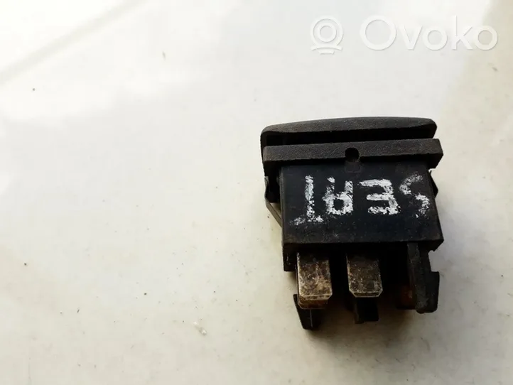 Seat Ibiza II (6k) Interruptor del elevalunas eléctrico 4D09598550IC