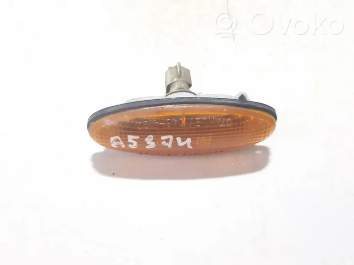 Mazda 323 F Front fender indicator light 0464120