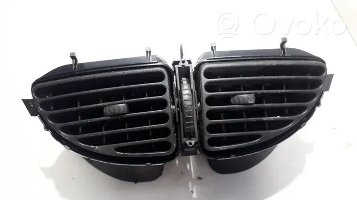 Citroen C5 Griglia di ventilazione centrale cruscotto 963261727A