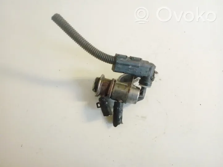 Volkswagen Touareg II Injecteur de carburant 0444025051