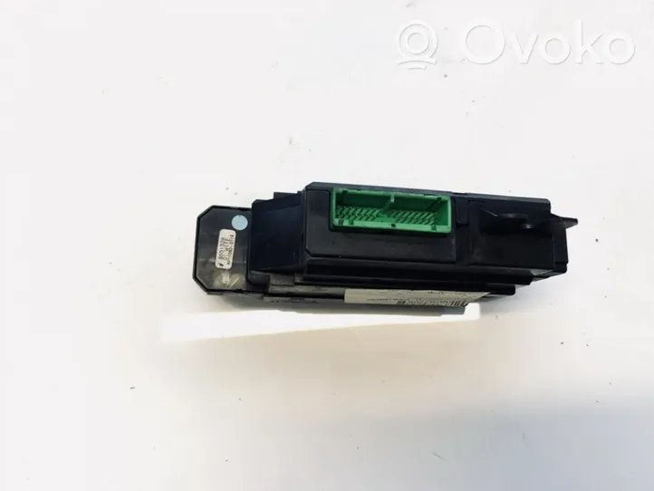 Volvo S80 Interrupteur de verrouillage centralisé 8651328