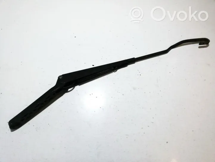 Renault 19 Front wiper blade arm 77008077139