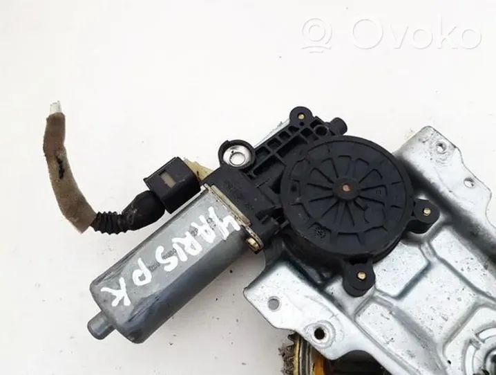 Toyota Yaris Передний двигатель механизма для подъема окон 0130822018