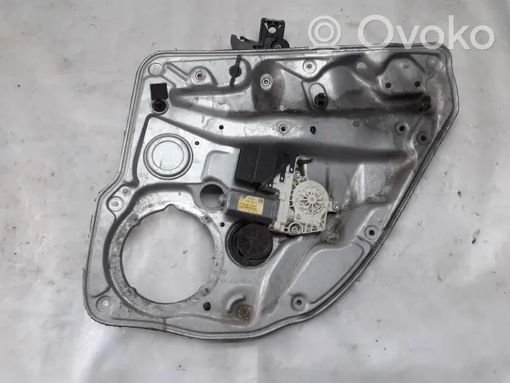 Volkswagen Golf IV Regulador con motor de la ventanilla de la puerta corredera 1J4839756A