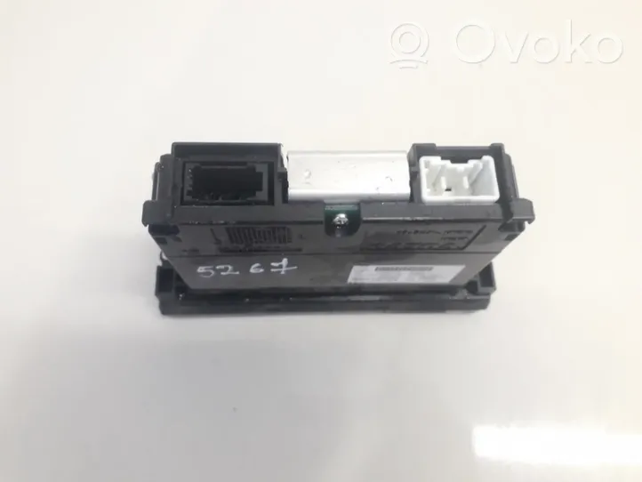 Volvo C30 Monitori/näyttö/pieni näyttö 30797719