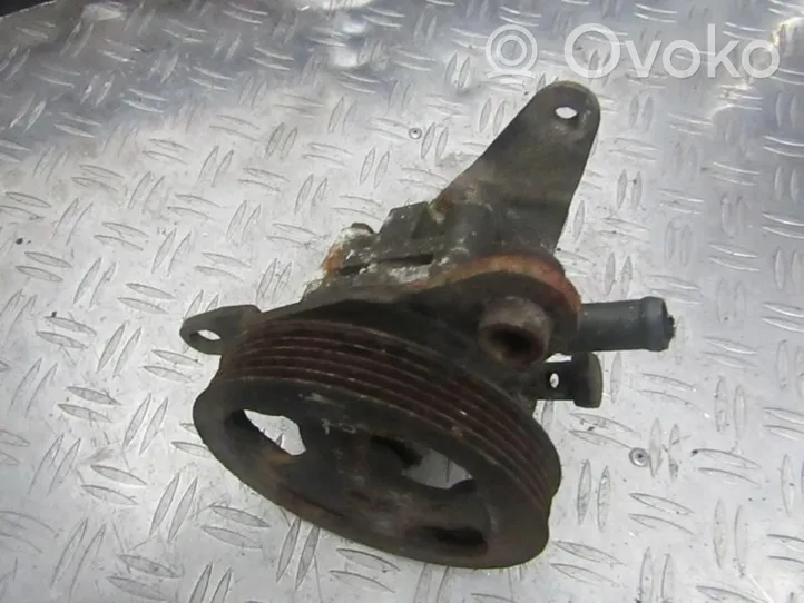 Mazda 626 Ohjaustehostimen pumppu ge4t32650a