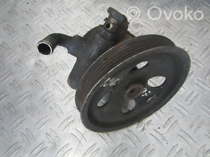 Mitsubishi Colt Power steering pump 