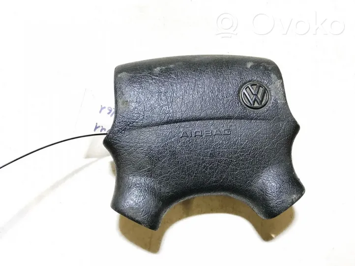 Volkswagen PASSAT B4 Ohjauspyörän turvatyyny 3a0880201b