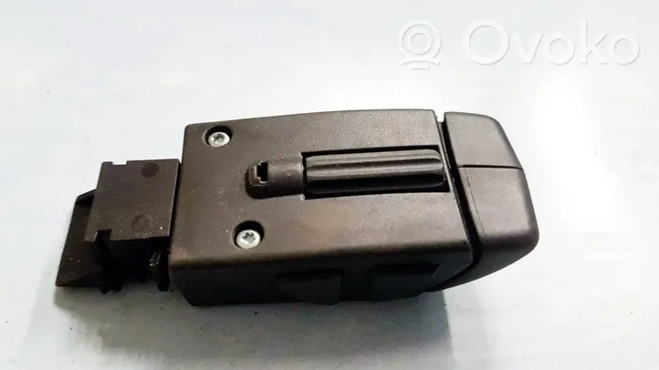 Renault Clio II Interruttore/pulsante di controllo multifunzione 8200058695