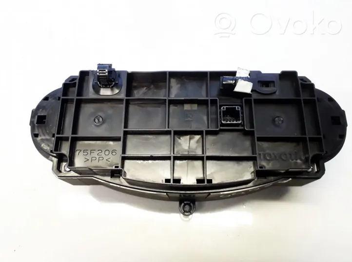 Toyota Yaris Oro kondicionieriaus/ klimato/ pečiuko valdymo blokas (salone) 75F206