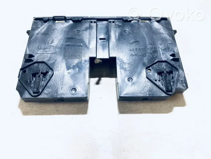 Volkswagen PASSAT B6 Cup holder 3C0858407