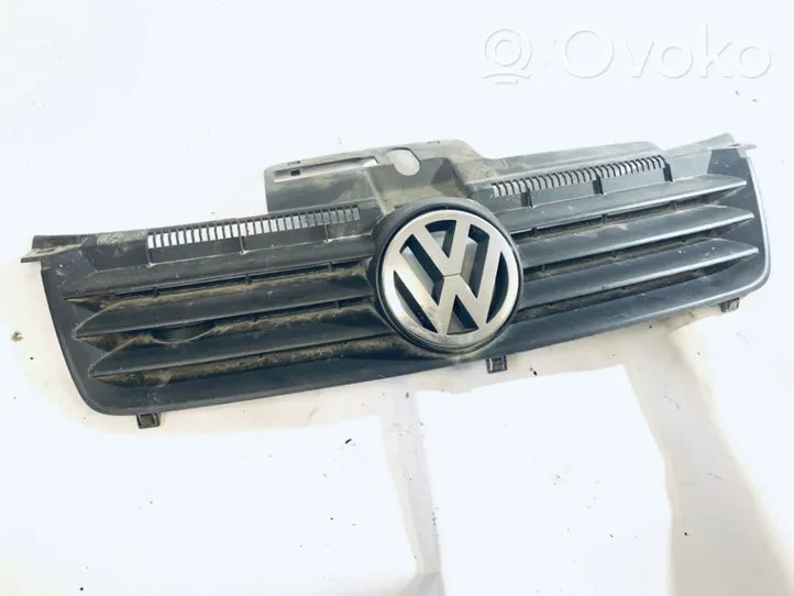 Volkswagen Polo Grotelės priekinės 6q0853651c