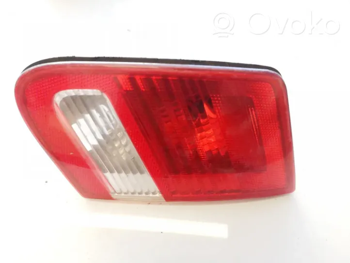 Saab 9-3 Ver1 Lampy tylnej klapy bagażnika 25480204eu