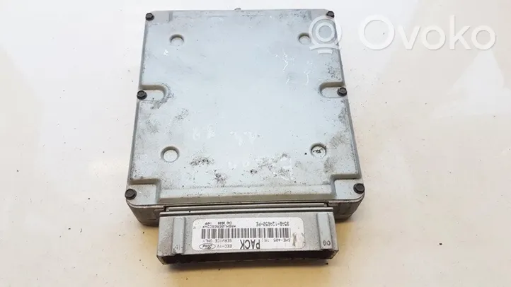 Ford Escort Calculateur moteur ECU 95AB12A650PE