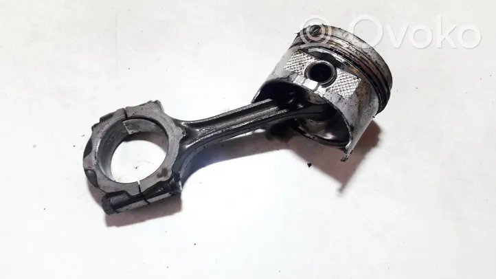 Daihatsu Feroza Piston avec bielle 