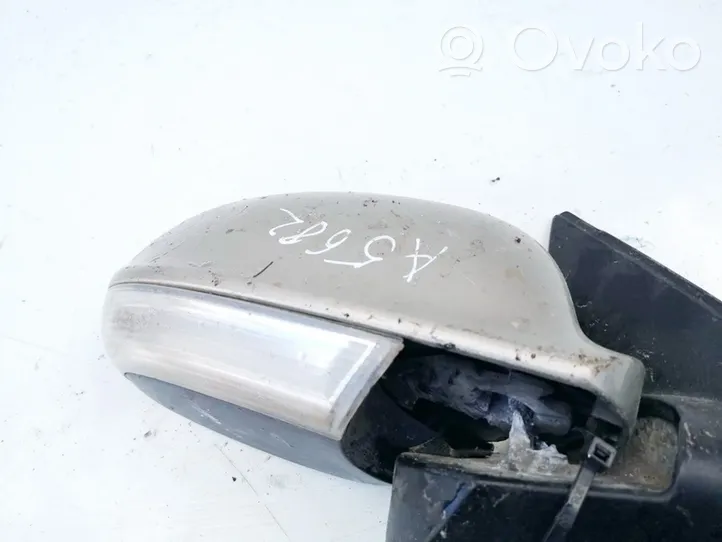 Volkswagen Golf V Obudowa lusterka zewnętrznego drzwi przednich E1010836