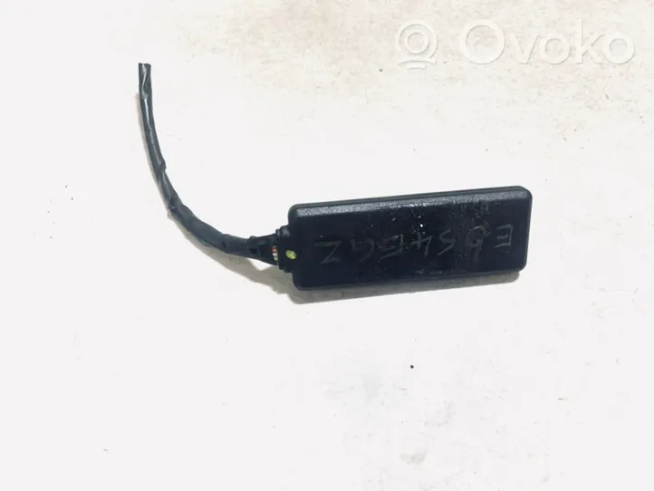 Audi TT Mk1 Antenna GPS n69831000