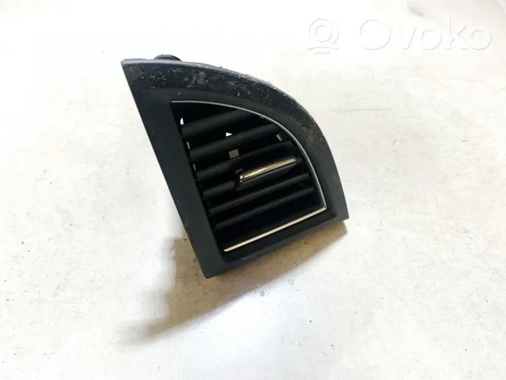 Honda CR-V Dash center air vent grill 77615t0aa1